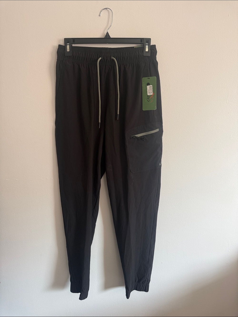 UNIPRO Sports black Q-Wick dry jogger pants